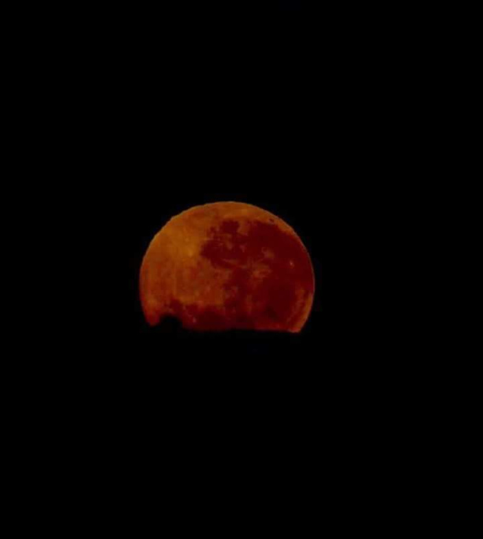 La Lune Rousse : L’éclipse lunaire à 22h45 à Saint-Pierre, Ile de la réunion