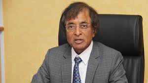 Quand Anil Gayan ministre du Tourisme contredit le chairman d'Air Mauritius !