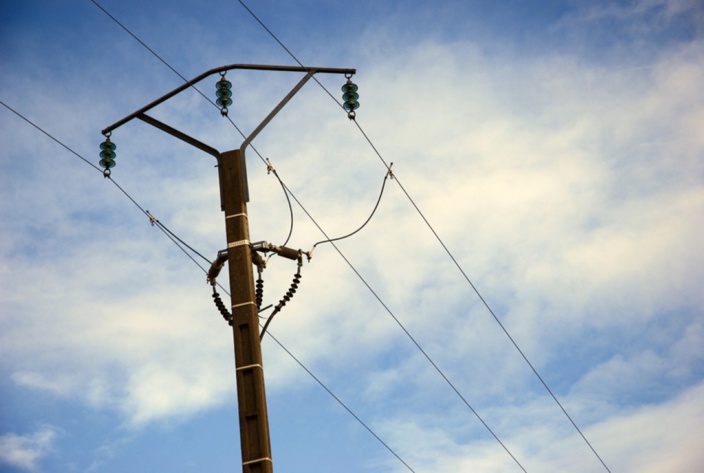 Quatre-Cocos : Un jeune électrocuté après avoir accidentellement heurté le fil d'un pylône électrique