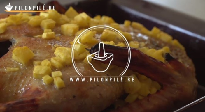 [Vidéo] La recette de Noël de Pilon Pilé : Canard au miel et à l'ananas & son gratin de citrouille-patate douce 