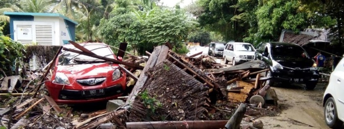 Indonésie : au moins 168 morts après un tsunami provoqué par une éruption volcanique