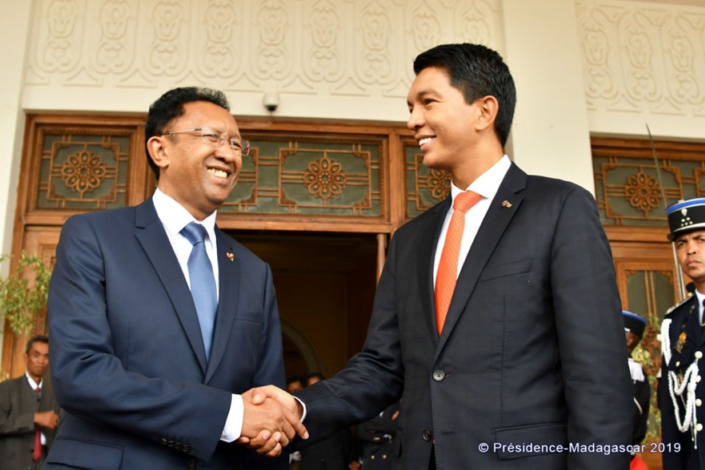[Madagascar] Passation de pouvoir au nouveau Président Andry Nirina Rajoelina