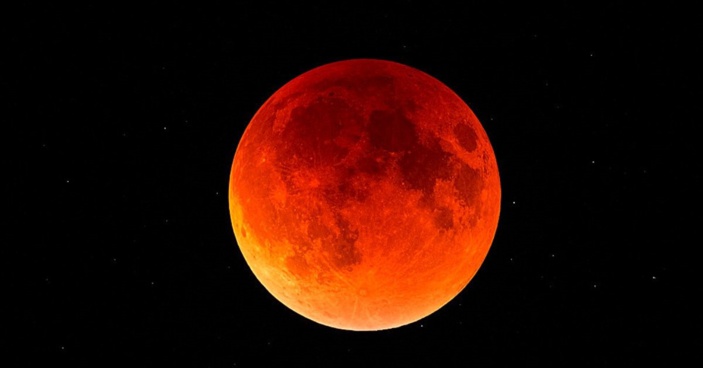 Ne ratez pas l'éclipse totale de Lune à observer dans la nuit du dimanche 20 au 21 janvier
