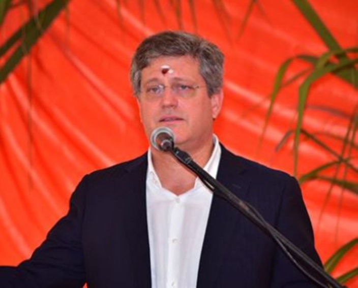 Jacques d’Unienville, CEO d’Omnicane, lors de la prière annuelle au kovil Amma Tookay, le 17 juin 2018.