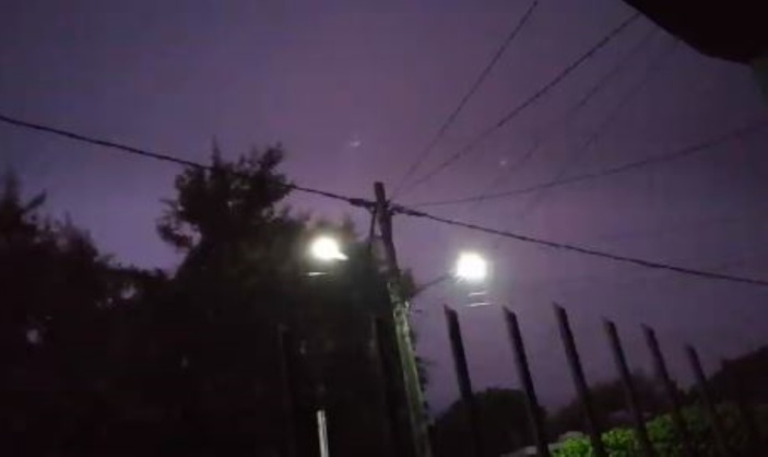 [Vidéo] Tempête électrique à Trou d'Eau Douce