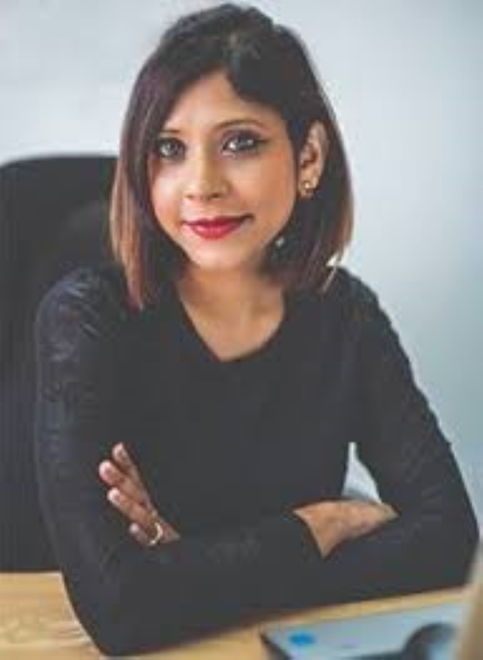 La rédactrice en chef, Zahira Radha