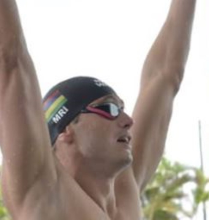 JIOI 2019 - Natation : Bradley Vincent remporte la médaille d'or au 100m nage libre