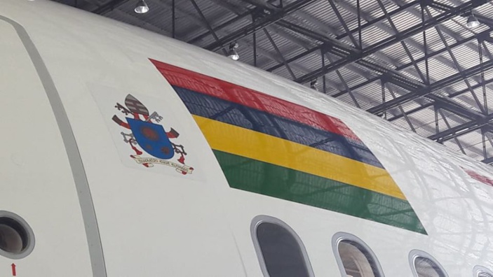 📷 Air Mauritius dévoile le vol papal : Le Shepherd One
