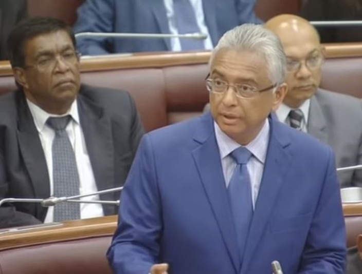 Pravind Jugnauth consterné par les attaques contre les services financiers mauriciens