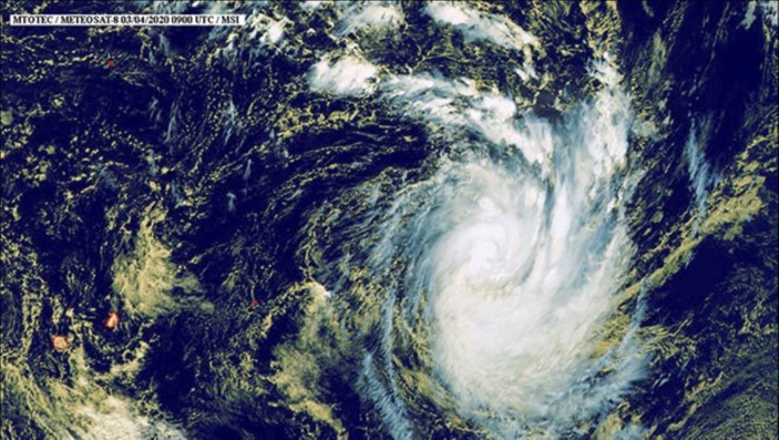 Le cyclone tropical Irondro est à 1740 km à l'est-nord-est de Maurice