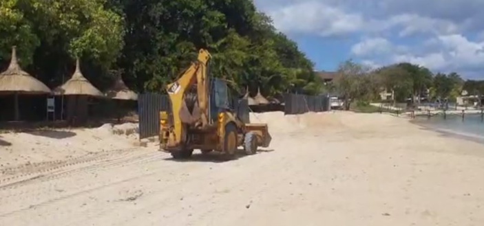 Arrêt des travaux d'extraction de sable à l'hôtel Maritime à Balaclava 