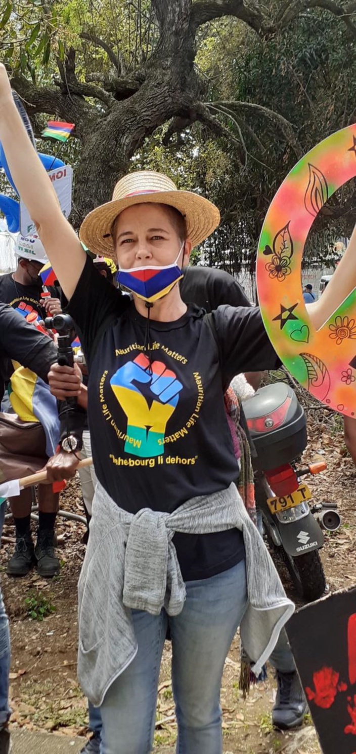 La militante écologiste Ingrid Charoux se dit victime de commentaires racistes