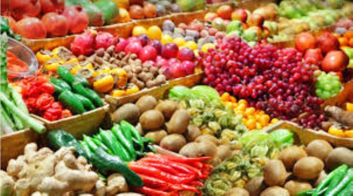Covid-19 : les fruits et légumes importés stockés plus de 24 heures