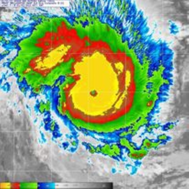 Cyclone Bastirai : Ecoles, aéroport, vigilances météo, contacts d'urgence
