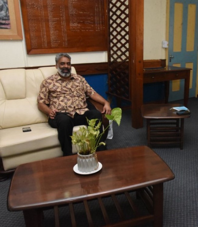 Gobin de retour à Rodrigues en moins d'une semaine : Le ministère serait-il en manque de personnel ?
