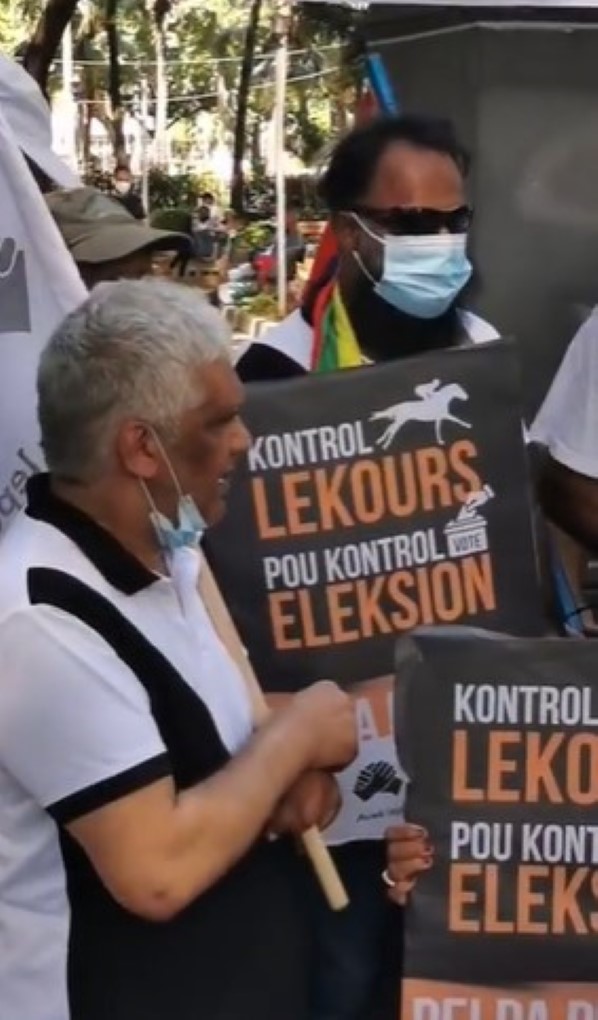 [Vidéo] Port-Louis : Manifestation de Linion Pep Morisien en soutien aux courses hippiques