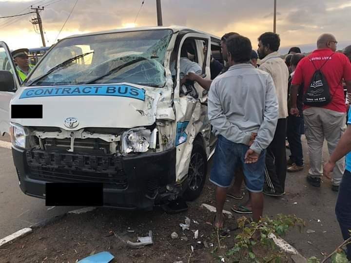 Accident de la route à Canot : deux personnes grièvement blessés