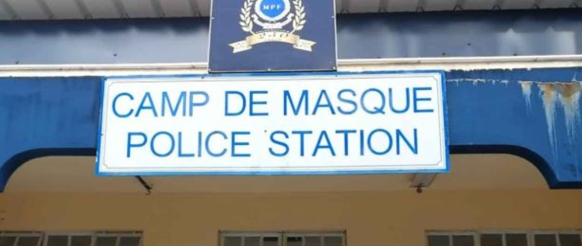 Camp de Masque : Arrêté pour avoir menti à la police