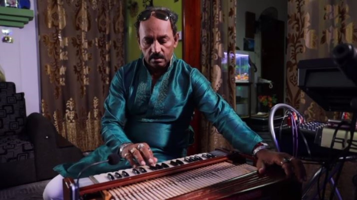 ▶️ Vijay Munisamy revisite les classiques de la musique indienne 