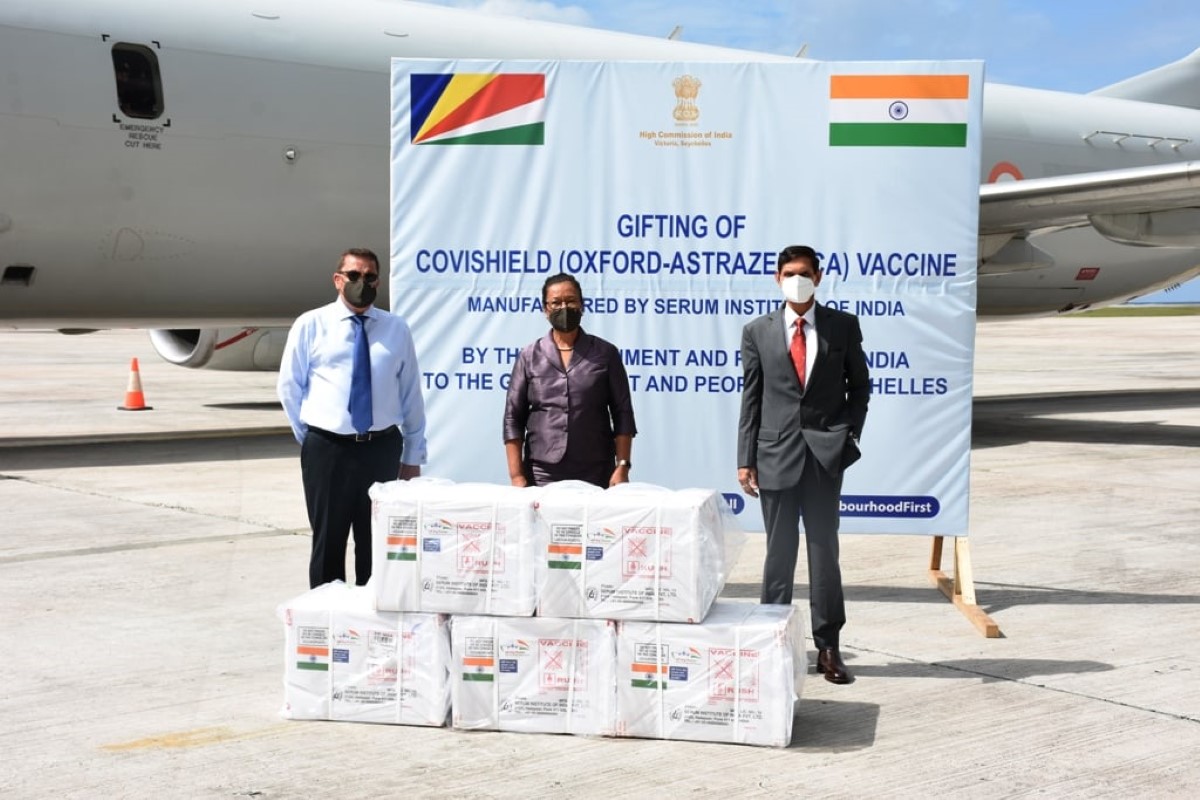 Les Seychelles accueillent avec simplicité et sans délire frénétique les vaccins contre la Covid-19 offerts par l'Inde