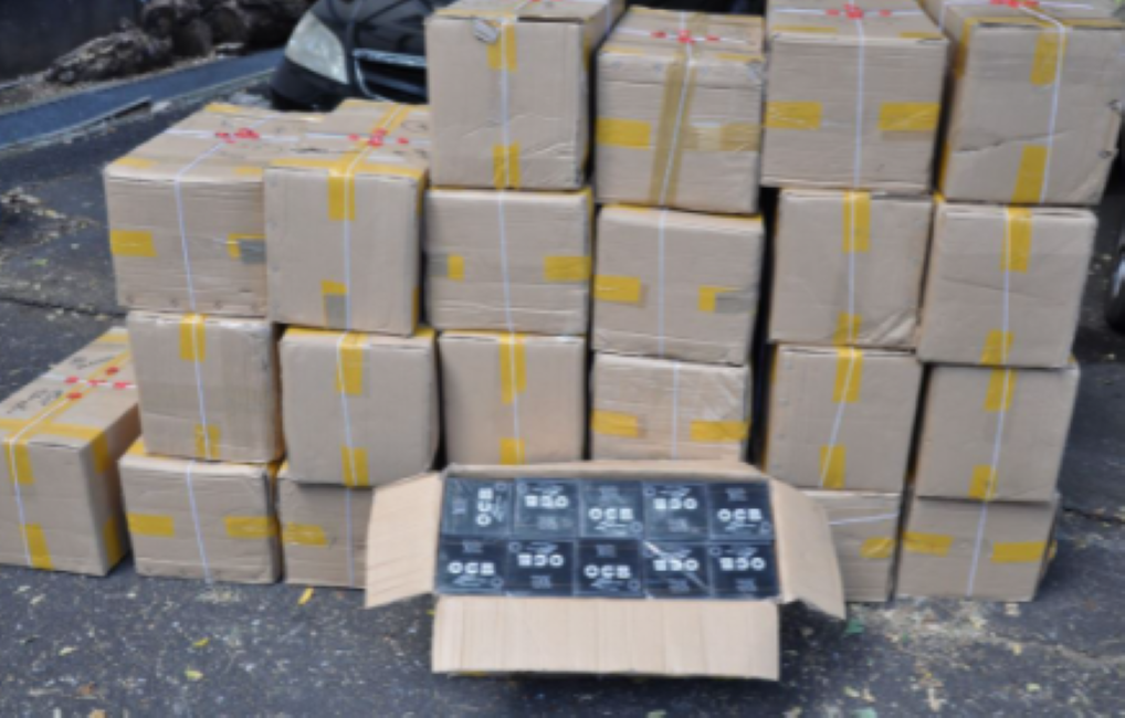 Baie-du-Tombeau : un grossiste arrêté avec près de Rs 6 millions de papier à rouler