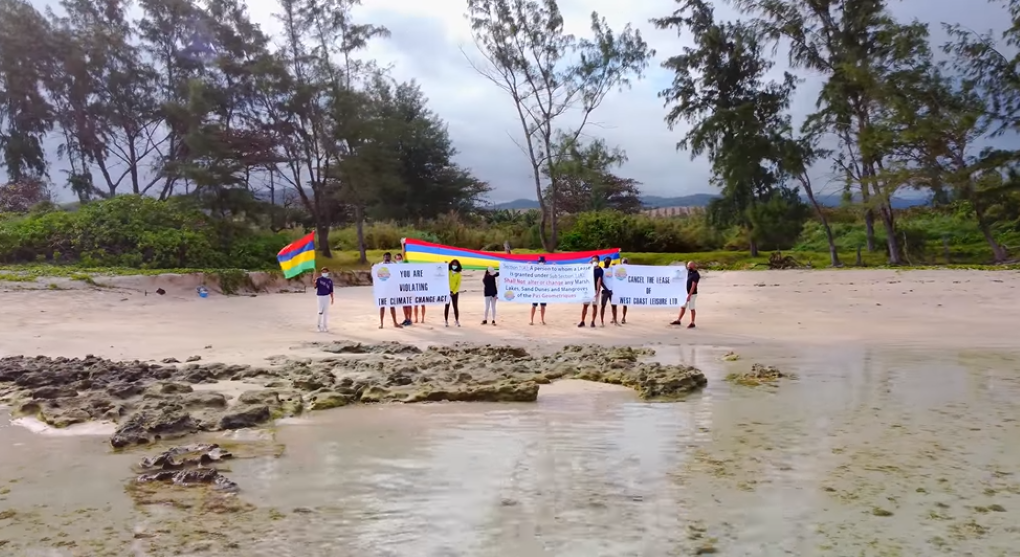 [Vidéo] Aret Kokin Nu Laplaz alerte sur l'écosystème de la plage de Beau Champ à Bel Ombre