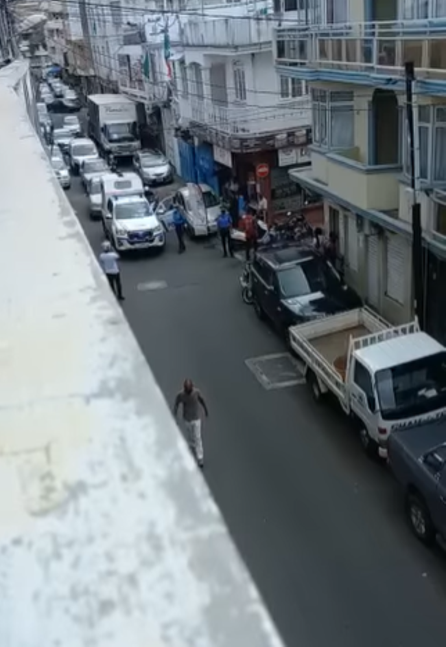 [Vidéo] Santé publique : Une "brigade" Covid sillonne les rues de la capitale 