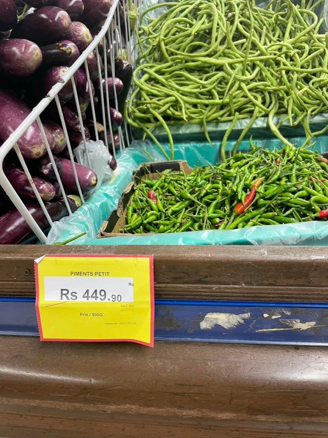 Difé ! Un demi kilo de piments à Rs 449.90