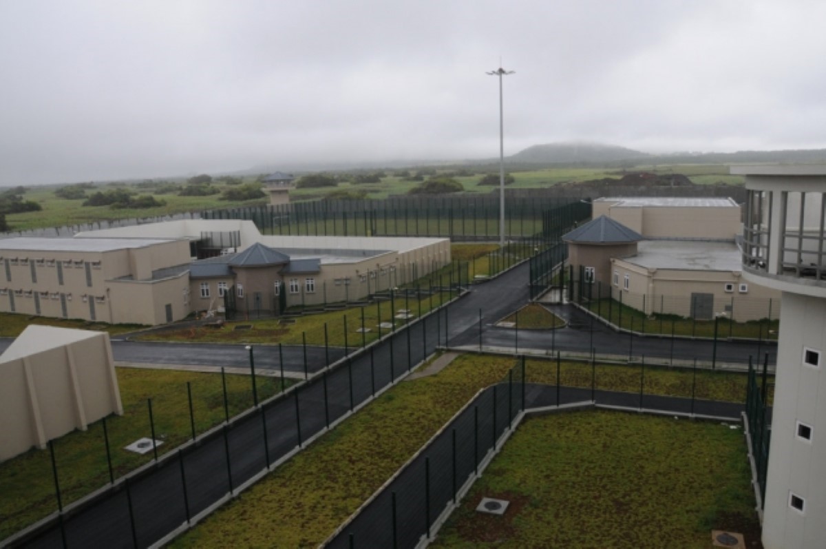 Prison de Melrose : De la drogue retrouvée dans la cellule d'un présumé meurtrier
