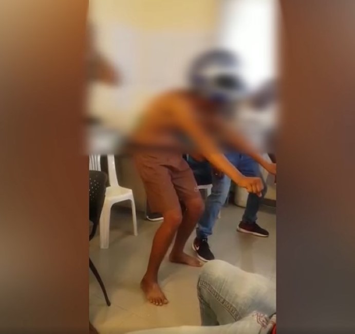 Brutalité policière à l'île Maurice : nouvelles vidéos dégradantes et humiliantes 