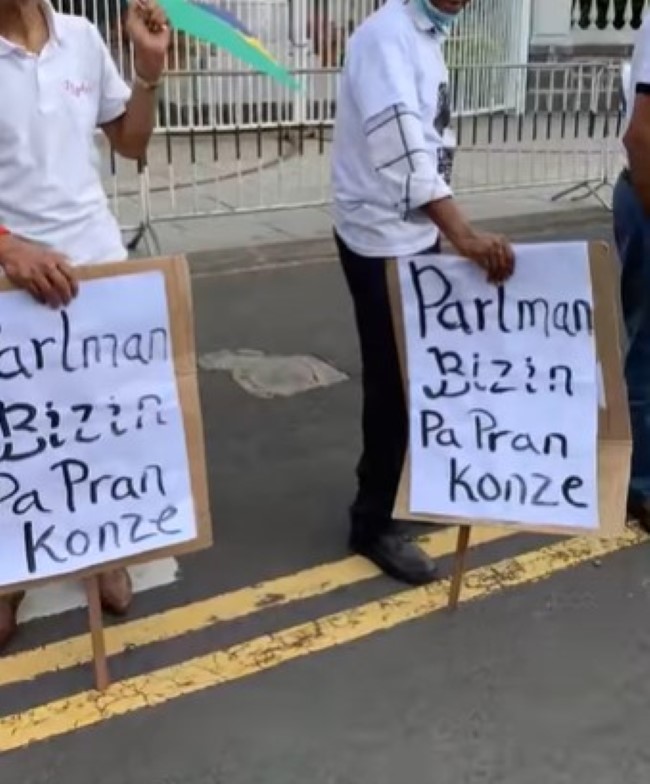 Manif du LPM devant le parlement : La police de Dip ouvre une enquête pour rassemblement illégal