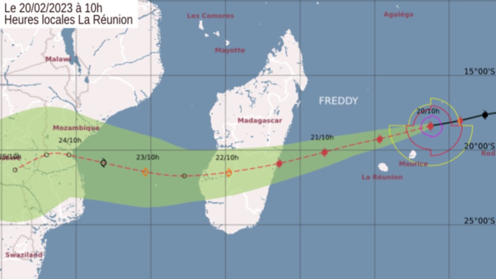 Le cyclone Freddy est à moins de 200 km de Maurice