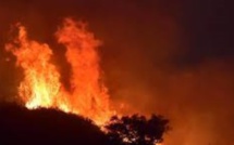 Incendie à Roche Bois - 200 tonnes de déchets sous l'emprise des flammes