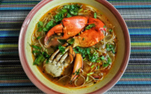 La recette de Ashnev Soomaroo : La soupe de Crabes et Meefoon 