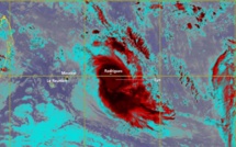 GELENA : L'oeil du cyclone tropical intense est passé à 45 km de Rodrigues