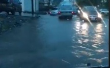 [Vidéo] Mauvais temps : Routes inondées à Vallée des Prêtres