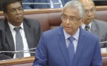 Pravind Jugnauth consterné par les attaques contre les services financiers mauriciens