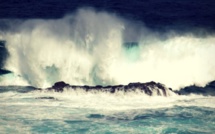 Avis de forte houle à Maurice et Rodrigues : Des vagues de l'ordre de 4 mètres attendues