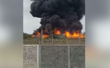 Goodlands : 2500 poteaux partent en fumée