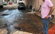 Port-Louis : En pleine sécheresse, des centaines de litres d'eau gaspillés