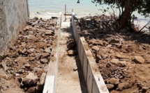 La construction d'un drain sur la plage publique de Pointe aux Sables interpelle