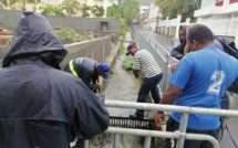 A Port-Louis, les rues envahies par la montée de l'eau