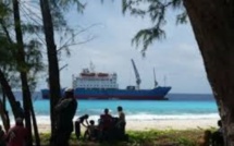 [Agaléga] Coincés à bord du Mauritius Trochetia, les employés d'Afcons attendent l'arrivée des officiers sanitaires