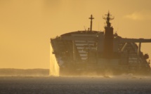 Pointe d'Esny : Un troisième remorqueur est arrivé des Émirats Arabes Unis avec 14 membres d'équipage