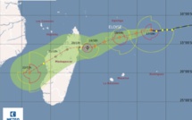 La tempête tropicale modérée baptisée Eloise évolue à environ 950 km au nord-est de Maurice