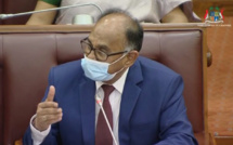 [Vidéo] Le ministre Alan Ganoo a bel et bien traité Bérenger de "colon" au Parlement