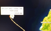 Le MV Skylight veut accoster Port-Louis pour des réparations