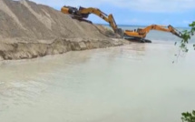 [Vidéo] Pointe-aux-Sables : Violation de la plage publique pour mettre un catamaran à l'eau
