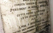 Patrimoine : Détérioration de la première plaque commémorative de la gare de Curepipe datant de 1965