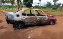 Terre-Rouge : prisonnier de sa voiture en feu, un jeune de 21 ans trouve la mort